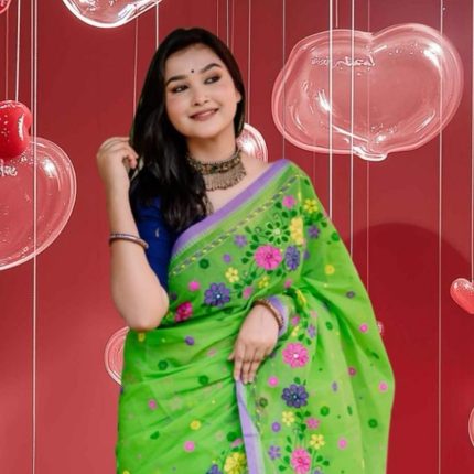 প্রিমিয়াম বুটিকস শাড়ি ও ব্লাউজ পিস (বুটিকস-২)টিয়া
