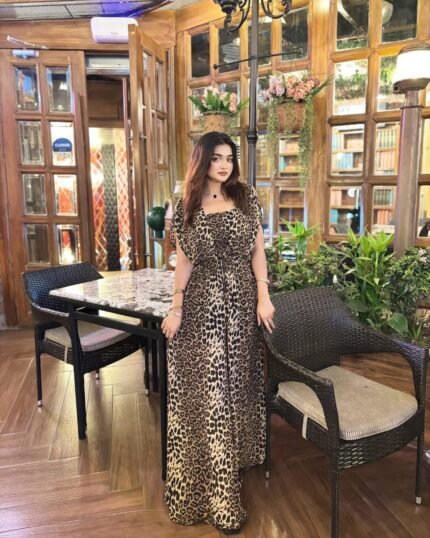 গর্জিয়াস টাইগার প্রিন্ট জাম্পস্যুট!!(কোর্ডস:৩০) এক্সক্লুসিভ